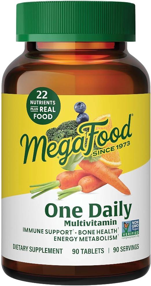 MegaFood One Daily Multivitamin - Multivitamin for Women and Men - with Real Food - Immune Support Supplement - Vitamin C & Vitamin B - Bone Health - Energy Metabolism - Vegetarian, Non-GMO - 90 Tabs 상품 이미지