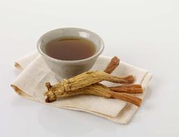 집에 있는 홍삼, 일어나서 바로 먹는다 vs 자기 전에 먹는다